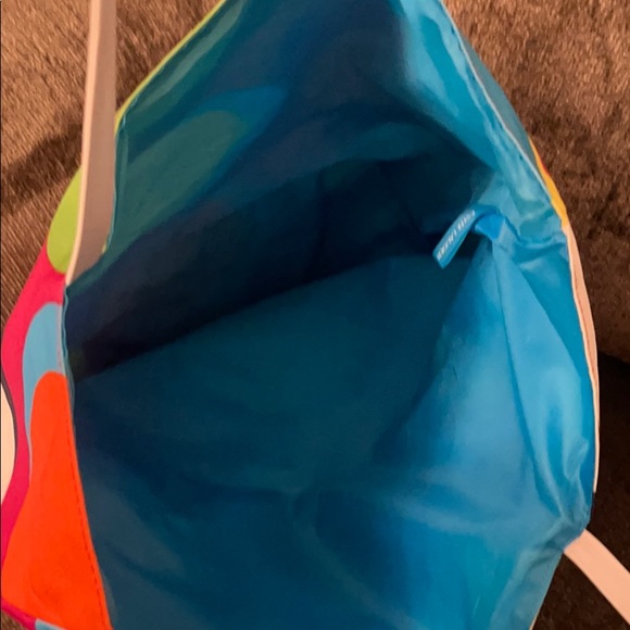 Estée Lauder Lisa Perry Tote - Picture 3 of 3